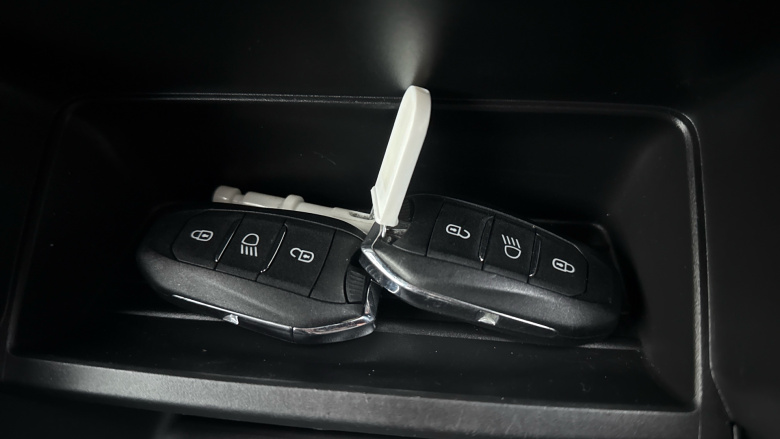 Peugeot 208 1.2 PureTech Active Premium + 5dr Petrol Hatchback